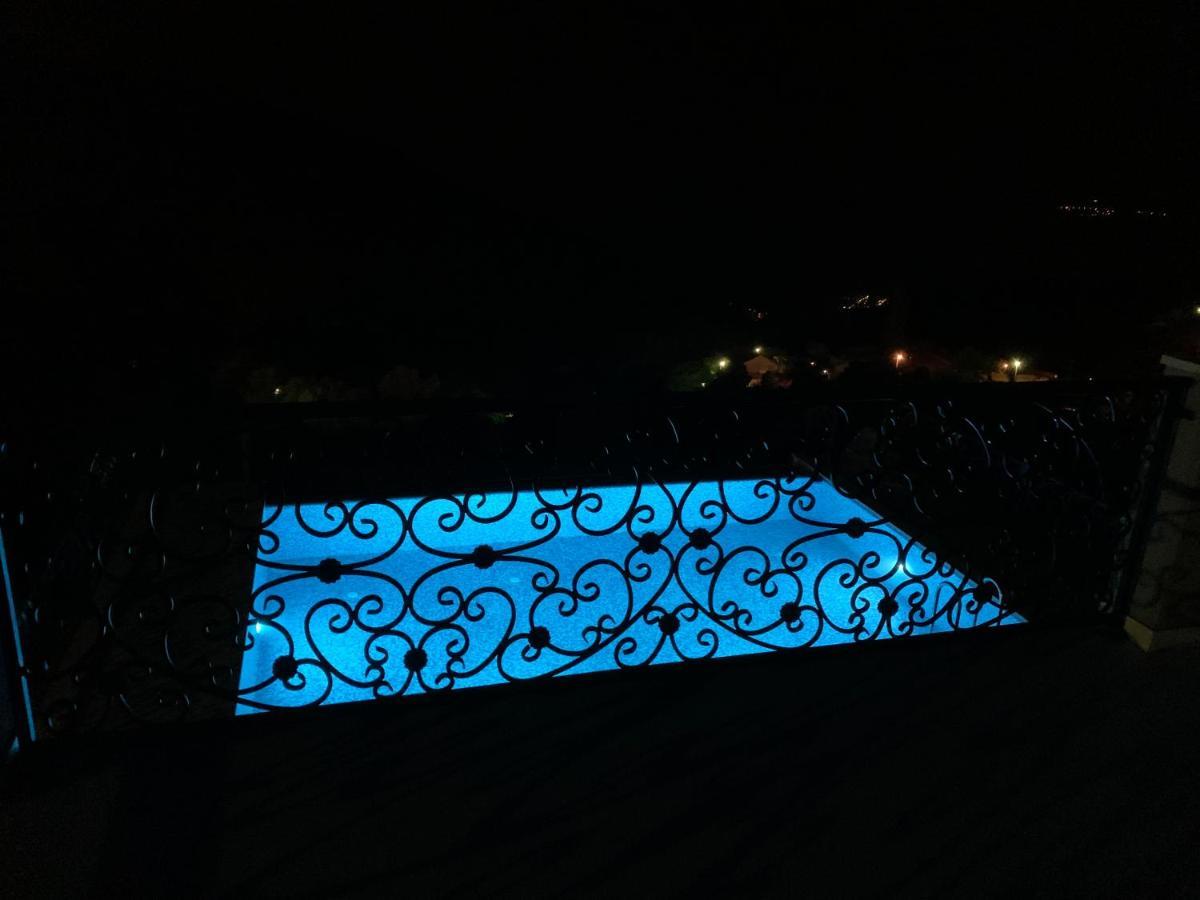 Vuk Villa *